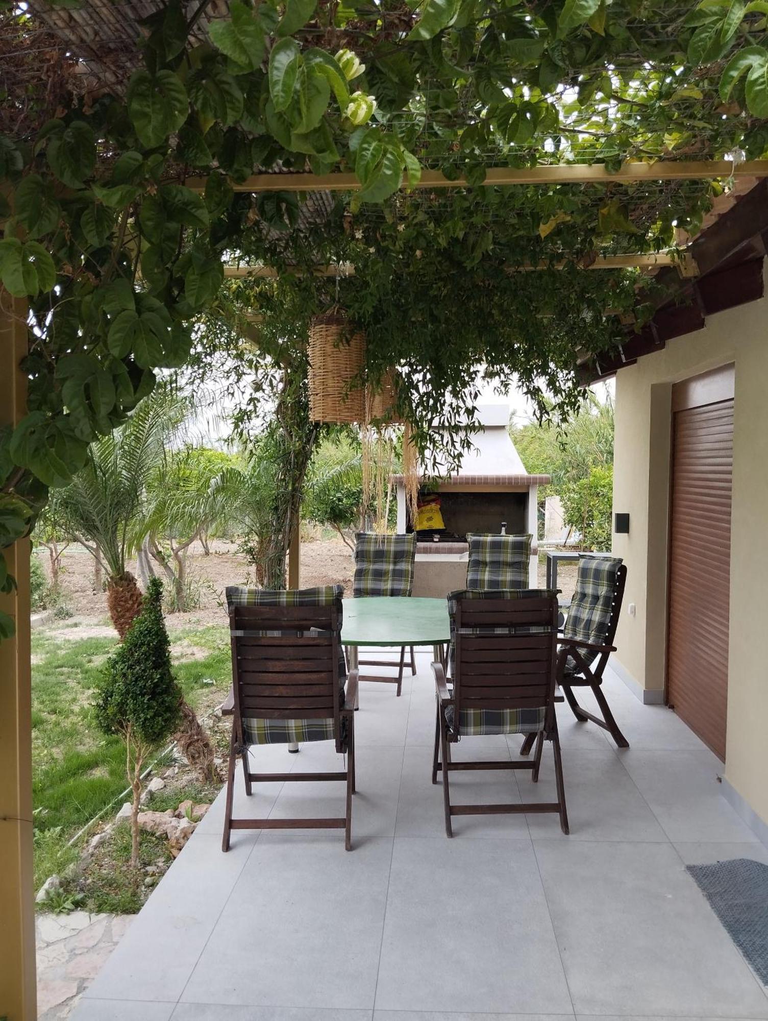 Oasis House In Filerimos